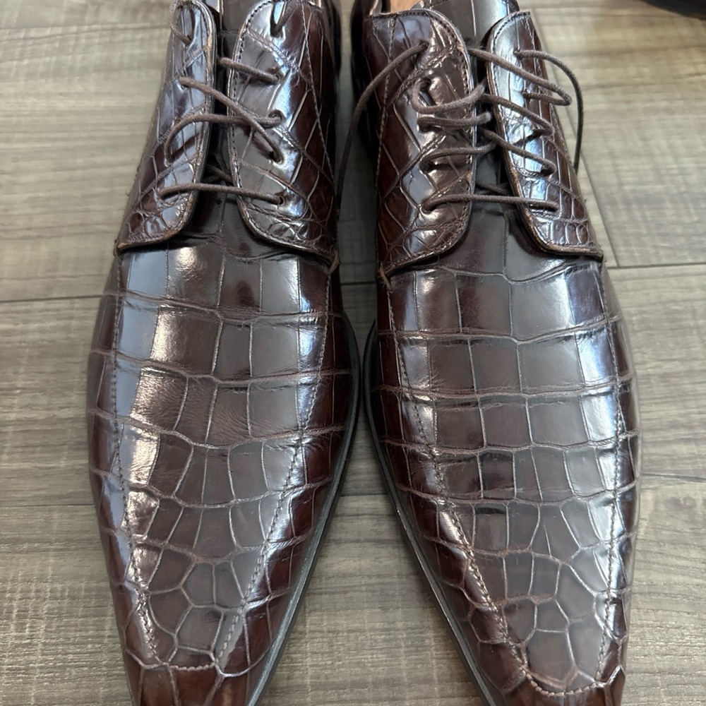 Dolce & Gabbana Brown Oxford Shoes with Crocodile Pattern